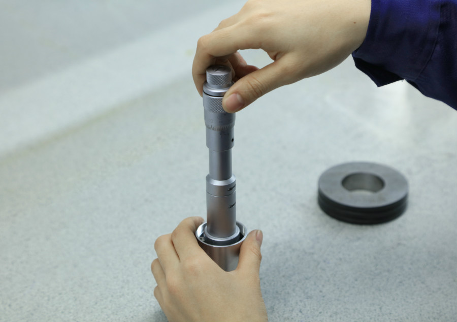 精密機(jī)械加工 精密機(jī)械加工