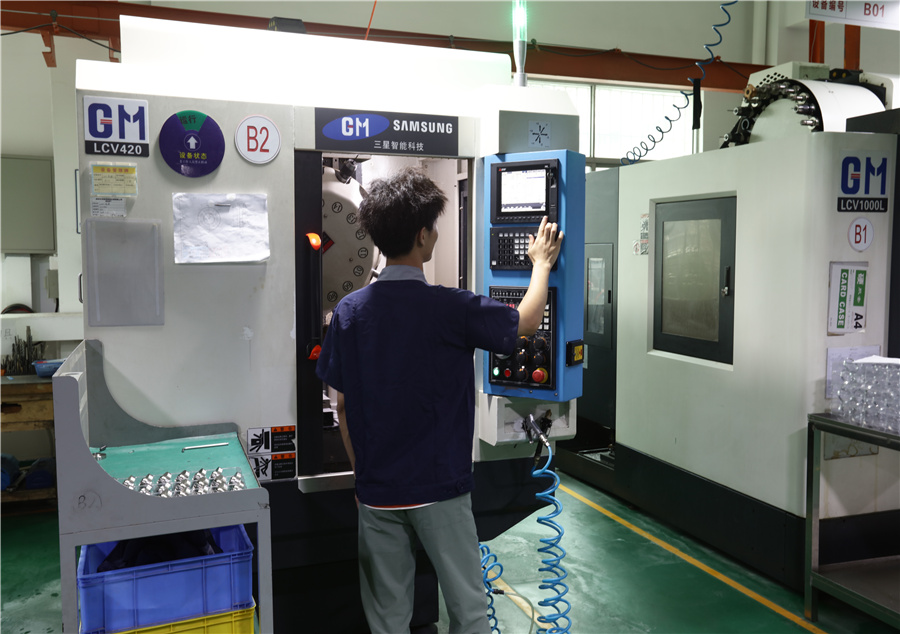 惠州市川奇精密機(jī)械有限公司 惠州市川奇精密機(jī)械有限公司